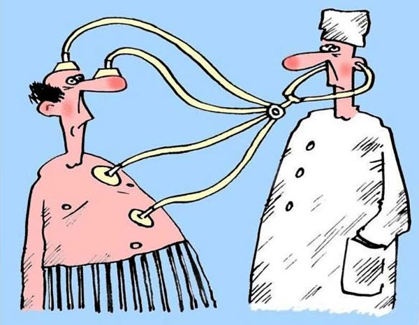 Врач проверяет состояние здоровья