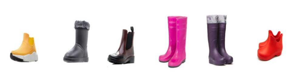 Ряд резиновых сапожек.