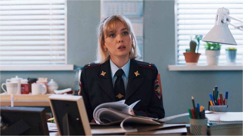 Блондинка Верба, сериал "Девушки с Макаровым".